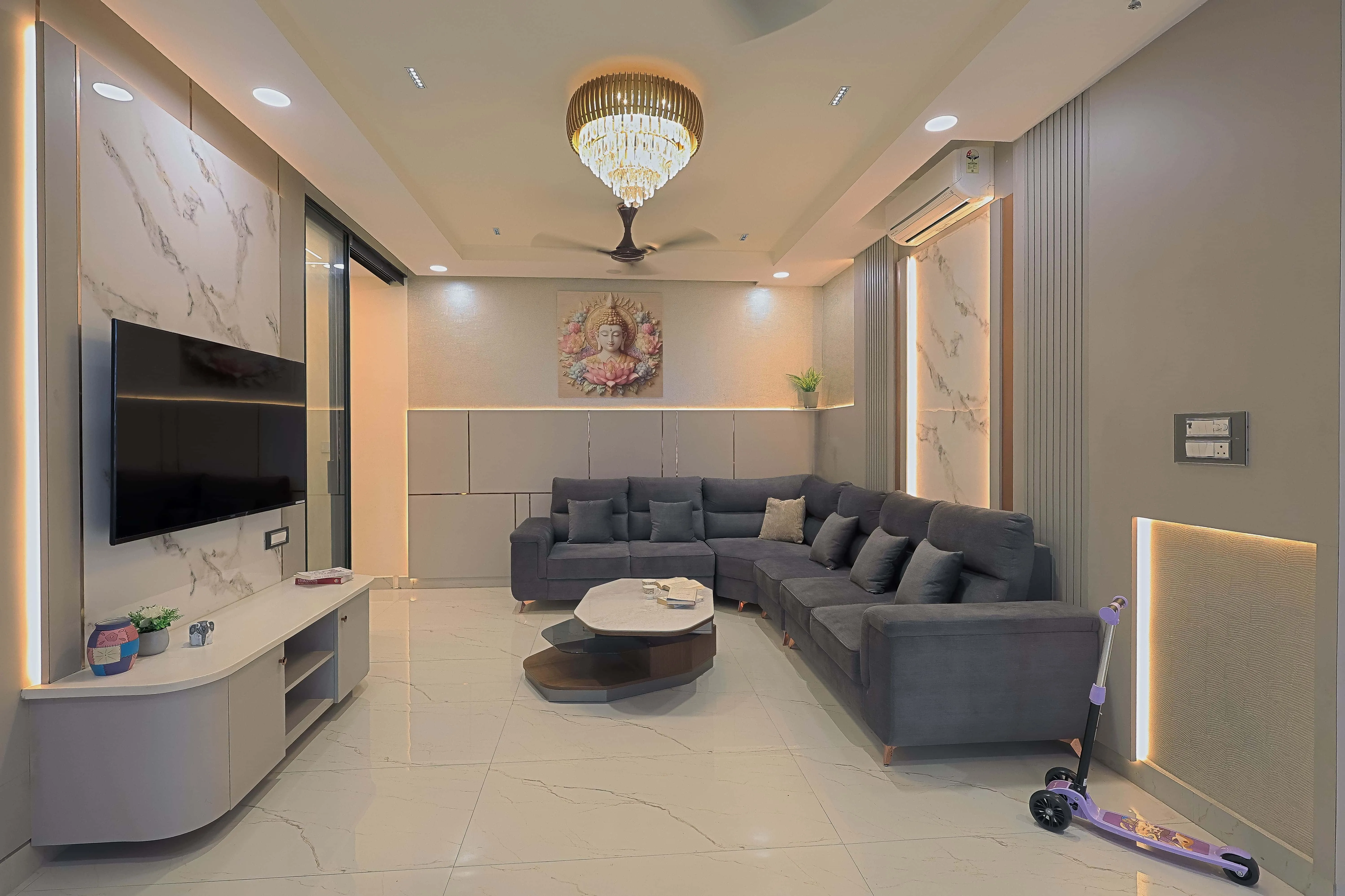 Sukoon - Mr.Ronak Residence ( Baashyaam ) Modern Living Room Designs Desk and Decor 
