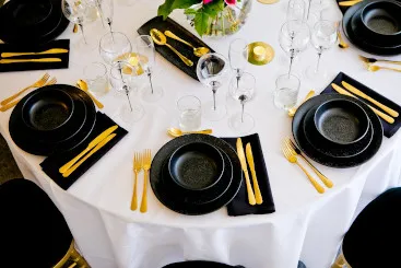 Round tables Round Tables Desk and Decor 