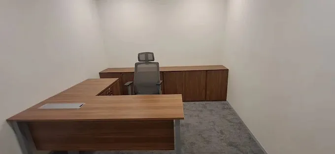 Open-Plan Office Workstation Floor Modern Office Designs Desk and Decor 
