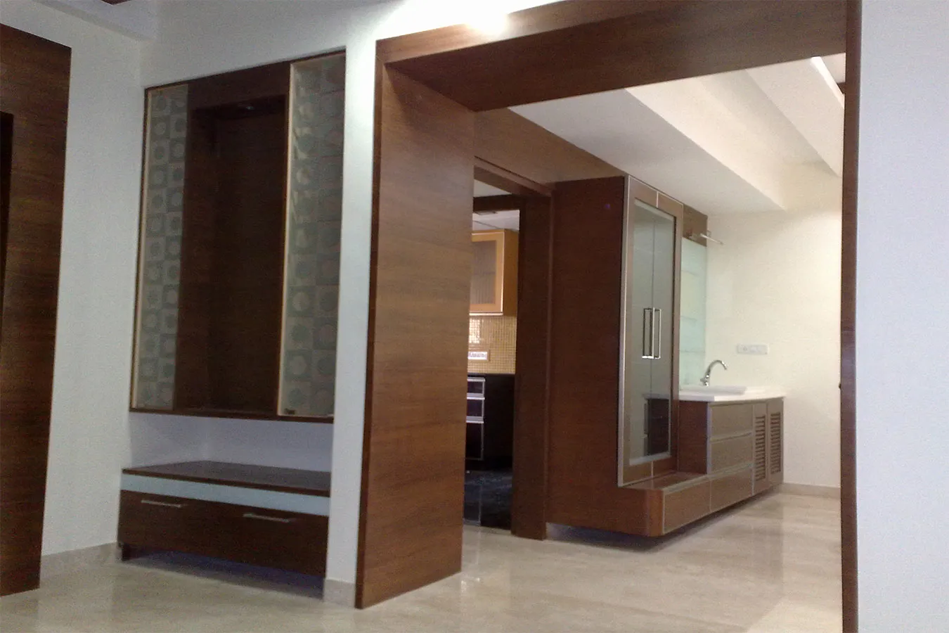 Living Room with Carved Wooden Entrance Frame Wooden Carving Style Interiors Desk and Decor 