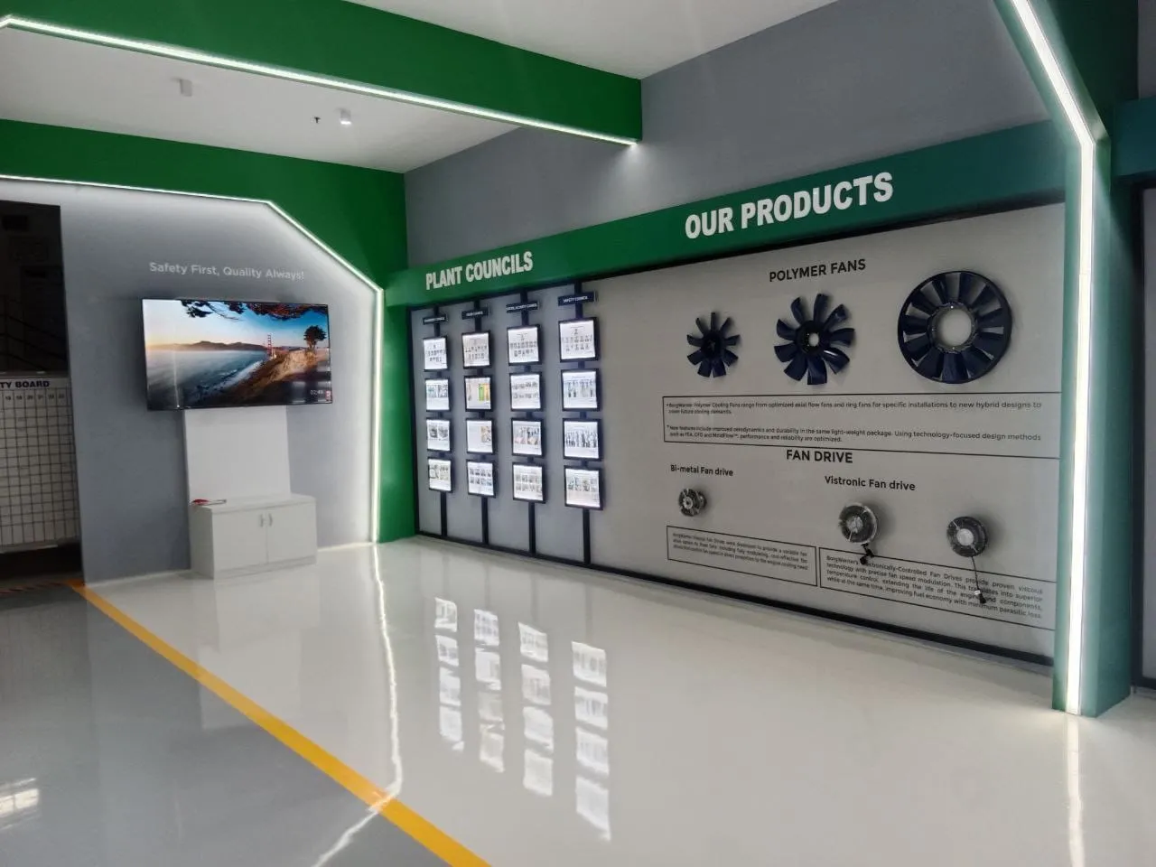 Modern Corporate Workspace and Executive Reception Lobby Integrated Branding, Ergonomic Workstations, and Feature Display Galleries Creative Workspace Design Desk and Decor 