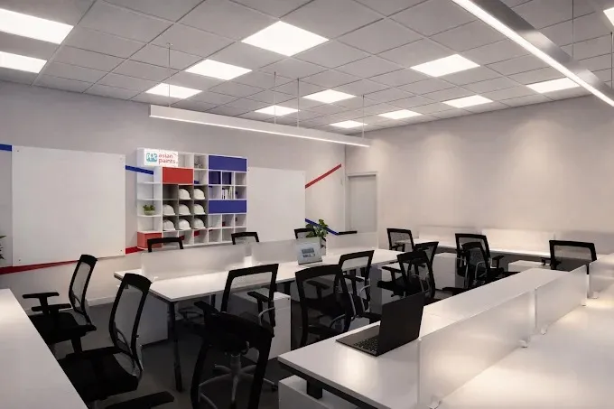 Open-Plan Office WorkstationOpen-Plan Office Workstation Area — "DANTECH Academy" Area Modern Office Designs Desk and Decor 