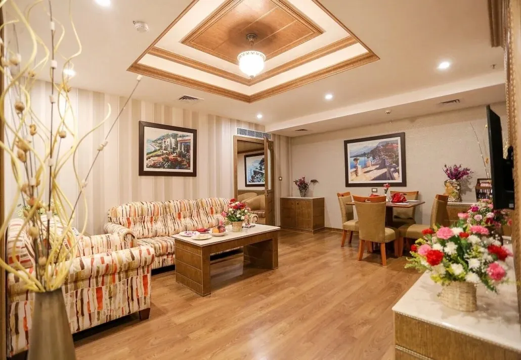 Banquet Hall / Wedding Function Hall Luxury Hotel Lobby Design Desk and Decor 