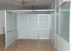 Modern Office Cabin Cabin-Based Office Layout Desk and Decor 
