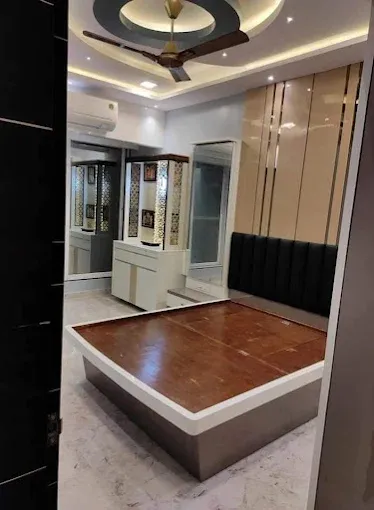 Elegant Master Bedroom Interior Modern Bedroom Desk and Decor 