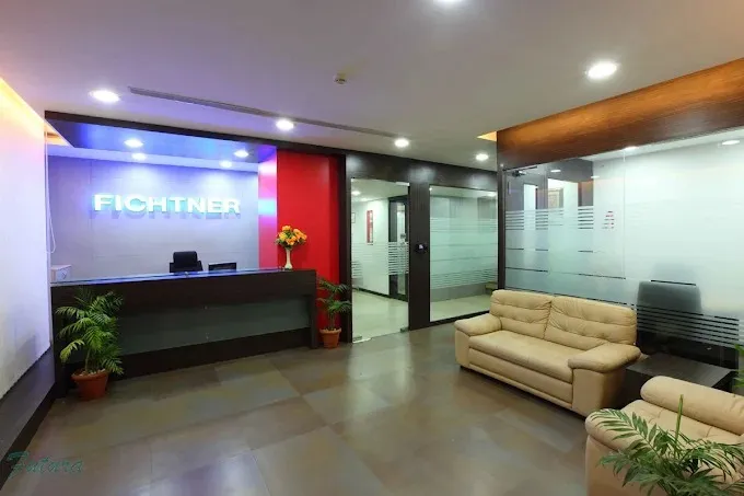 Corporate Reception Lobby — "DATAMARK" Office Corporate Office Layouts Desk and Decor 