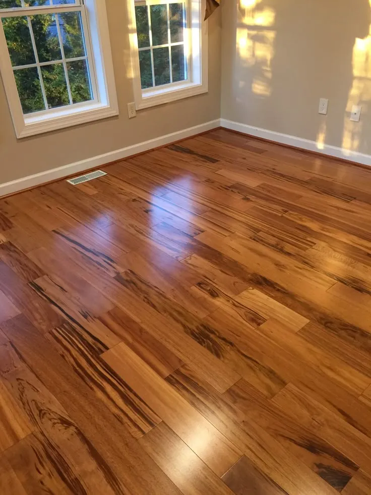 Wooden Flooring Wooden Carving Style Interiors Desk and Decor 