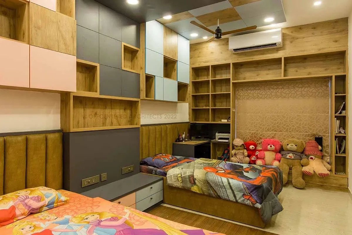 Luxury Bedroom with Fluted Wood Ceiling & Concrete-Finish Accent Wall Modern Bedroom Desk and Decor 
