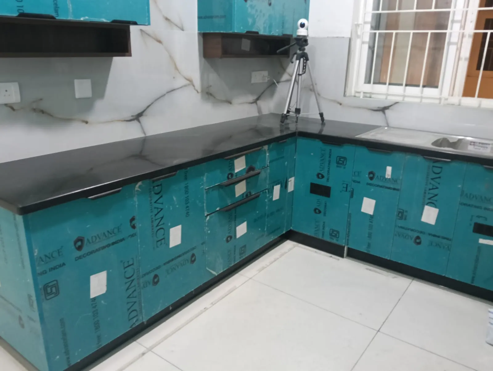 Modular kitchen with Base Cabinets at Deskanddecor