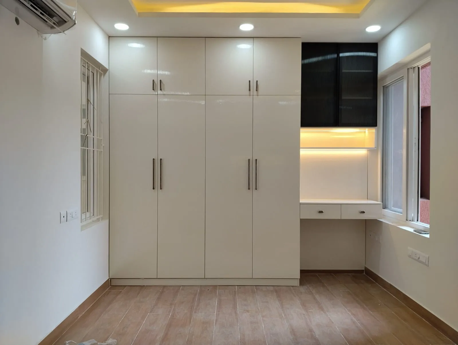 Modular 4-Door Wardrobe with Fluted Glass Vanity Cabinet with Hinged Wardrobes at Deskanddecor